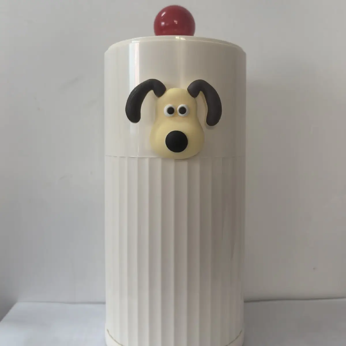 Lifting Cosmetic Brush Storage Cylinder Dust-proof Advanced Sense Covered Dressing Table - Image 3