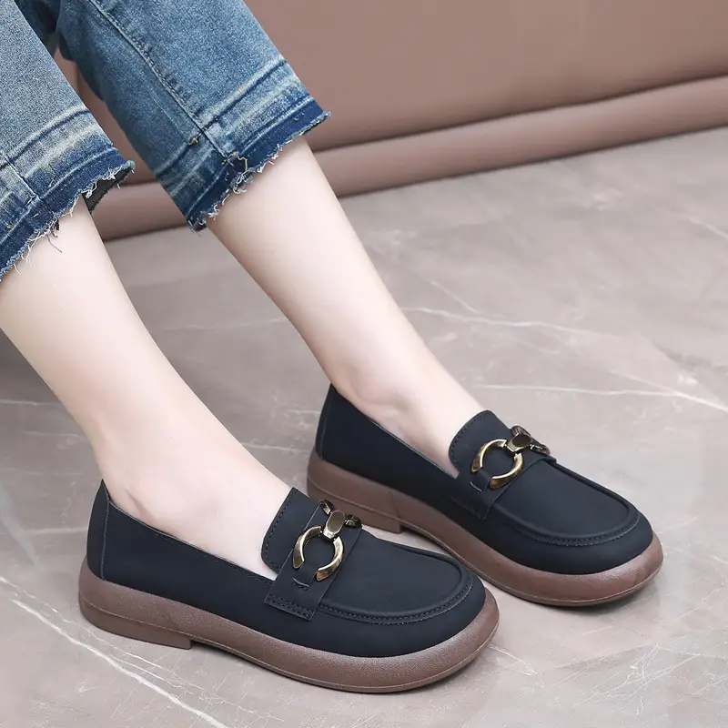 Spring and Autumn New Women's Shoes Thick Bottom Loafers Soft Bottom Soft Moms Shoes Comfortable Breathable Slip-on Women's Single Shoes