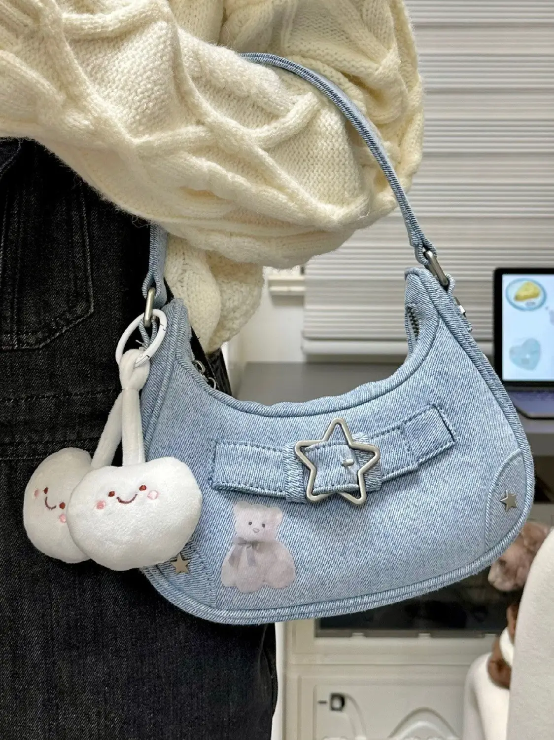 Black Star Underarm Bag for Women — feature 7