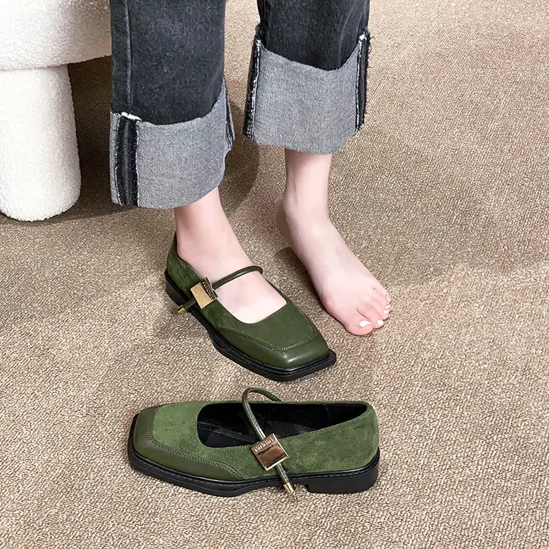 French Style Retro Flat Bottom Grandma Shoes Women's Shallow Mouth Design Sense Color-matching Square Head Elegant Mary Jane Shoes Women - Image 6