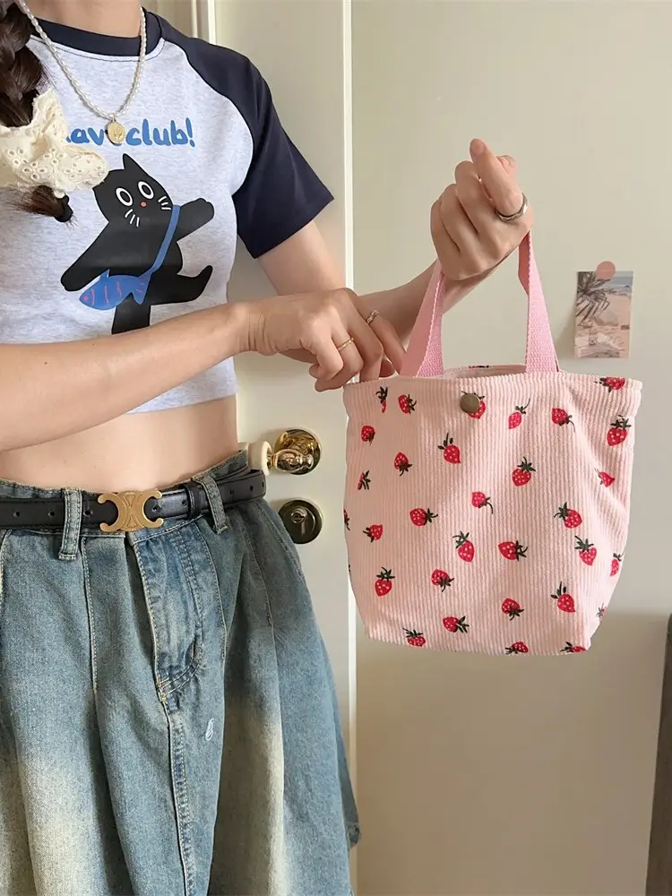Strawberry Print Large Capacity Casual Shoulder Bag - Image 3