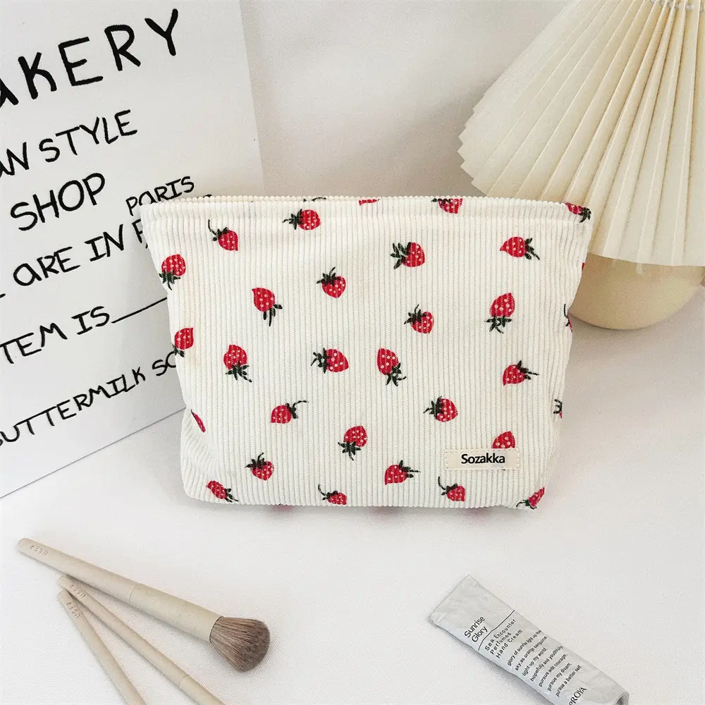 Makeup bag beige