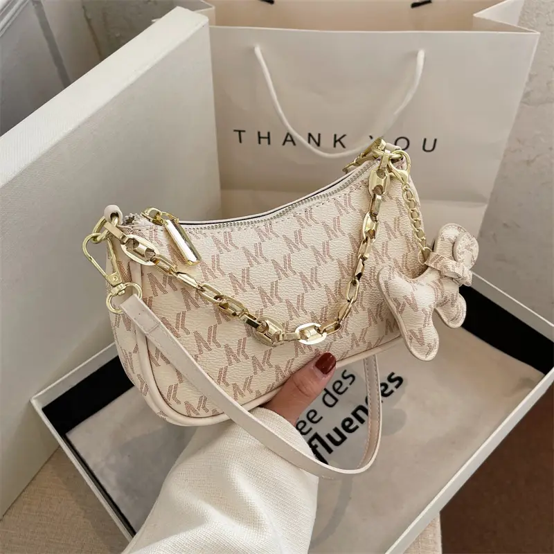 2024 New Women's Brown Leather Messenger Bag with Gold Chain - Image 2