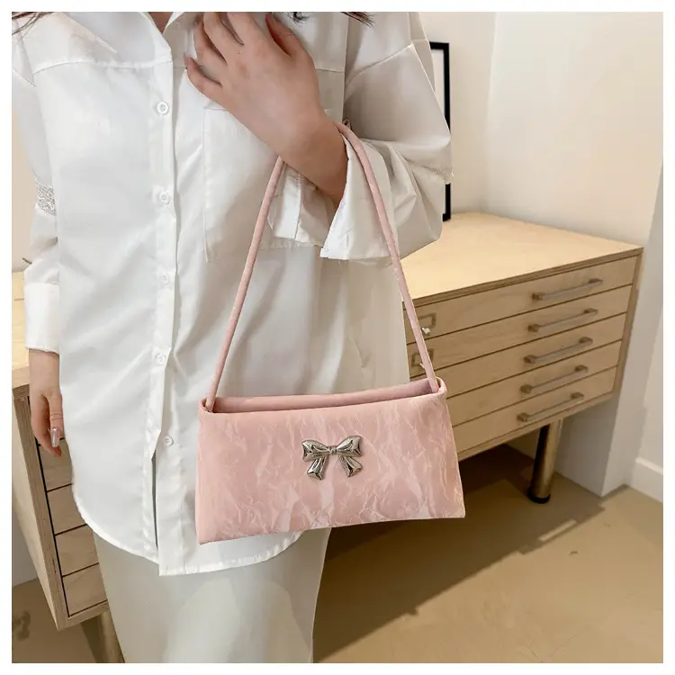 Black Bow Embroidered Women's Shoulder Bag — feature 18