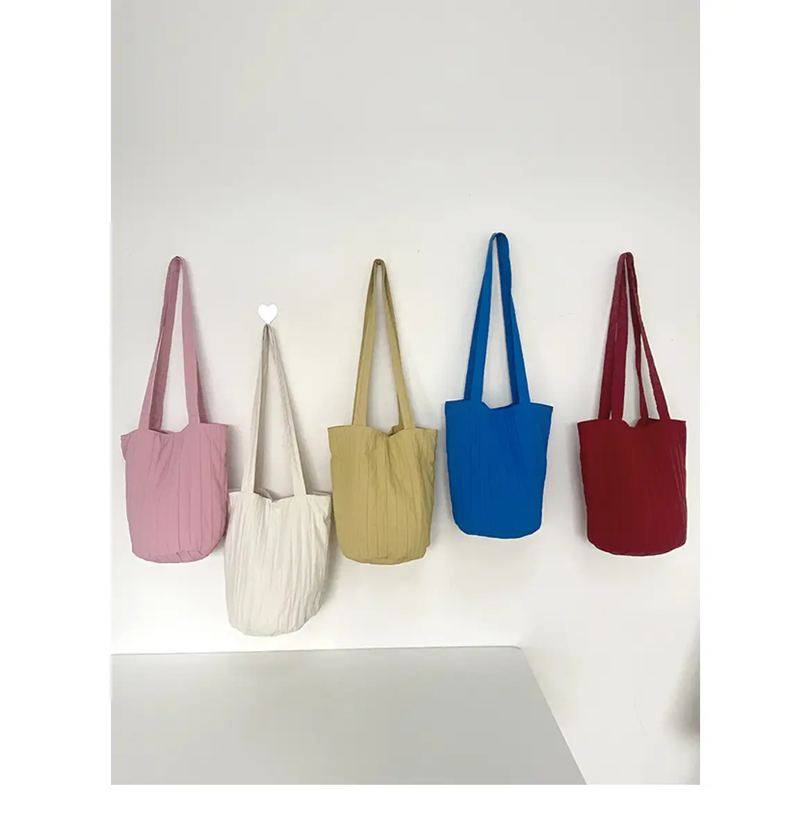 Blue Nylon One-shoulder Bucket Bag for Women — feature 2