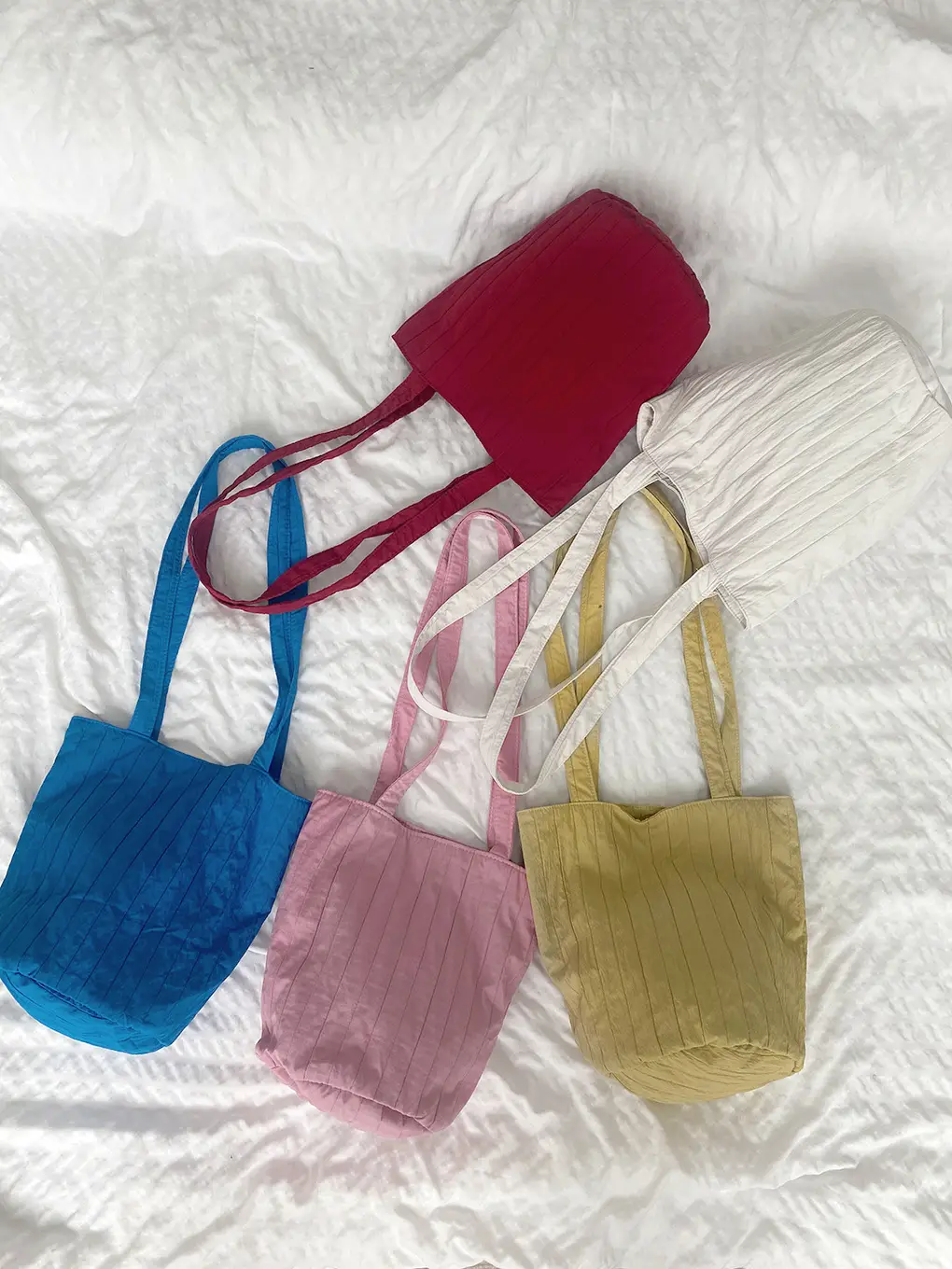 Blue Nylon One-shoulder Bucket Bag for Women — feature 6