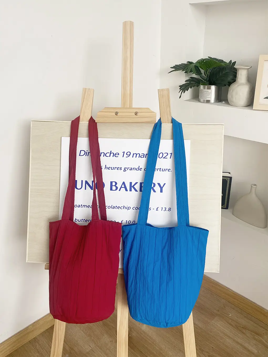 Blue Nylon One-shoulder Bucket Bag for Women — feature 8