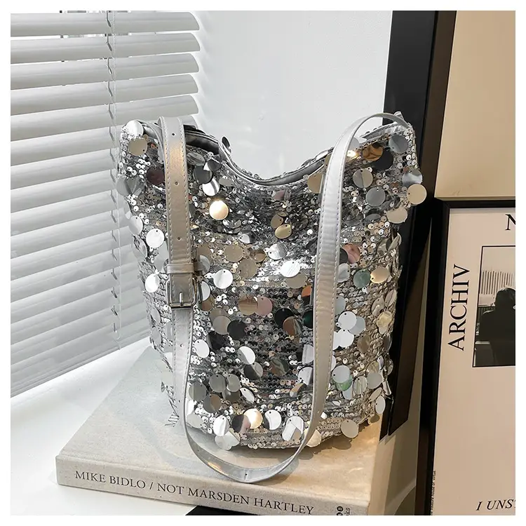 Big Sequins Bucket Bag Women 2024 Summer Western Style — feature 18