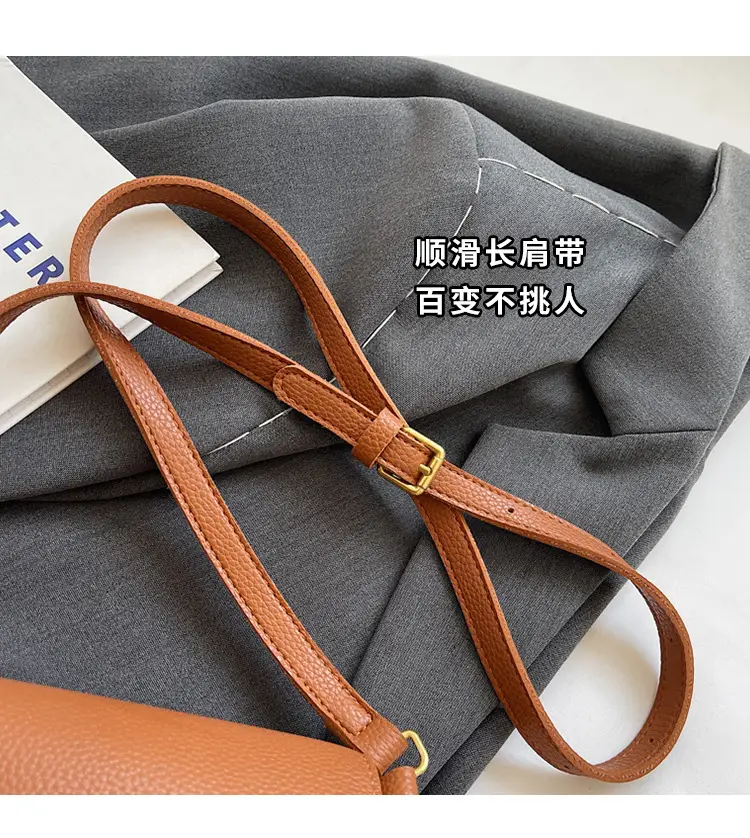 Women's Brown Leather Crossbody Bag with Gold Clasp — feature 2