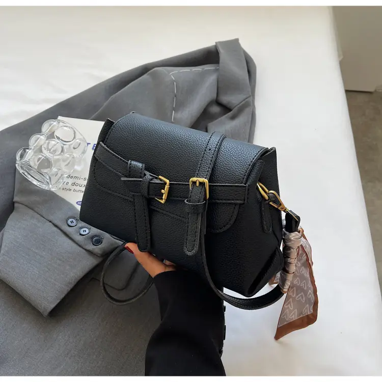 Women's Brown Leather Crossbody Bag with Gold Clasp — feature 20