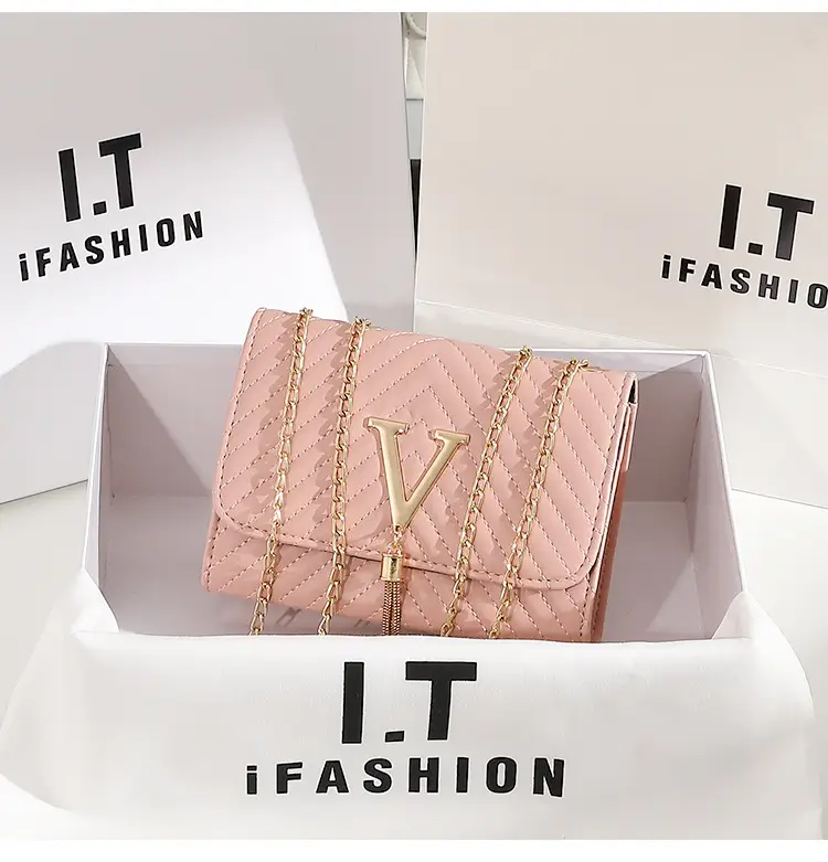 Women's Black Striped Embroidered Square Chain Bag — feature 10