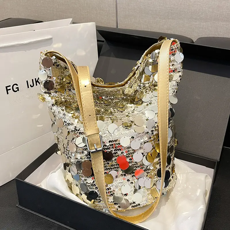 Black Lace Sequins Shoulder Bag for Women - Image 6