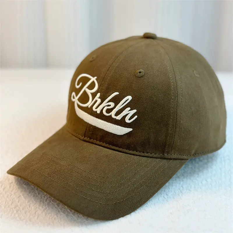 Women's Red & White Bikhna Cap Spring Autumn Wide Brim Cotton Baseball Cap