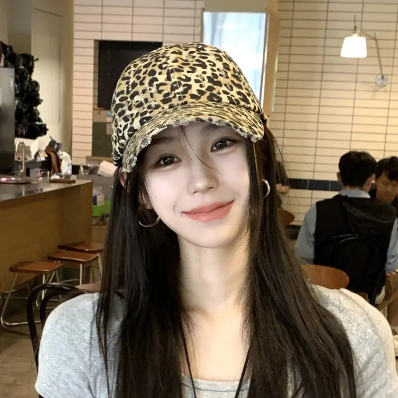 Korean Retro Leopard Print Baseball Cap for Women - Image 2