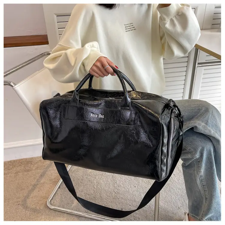 White PU Leather Travel Bag for Men Large Capacity - Image 3