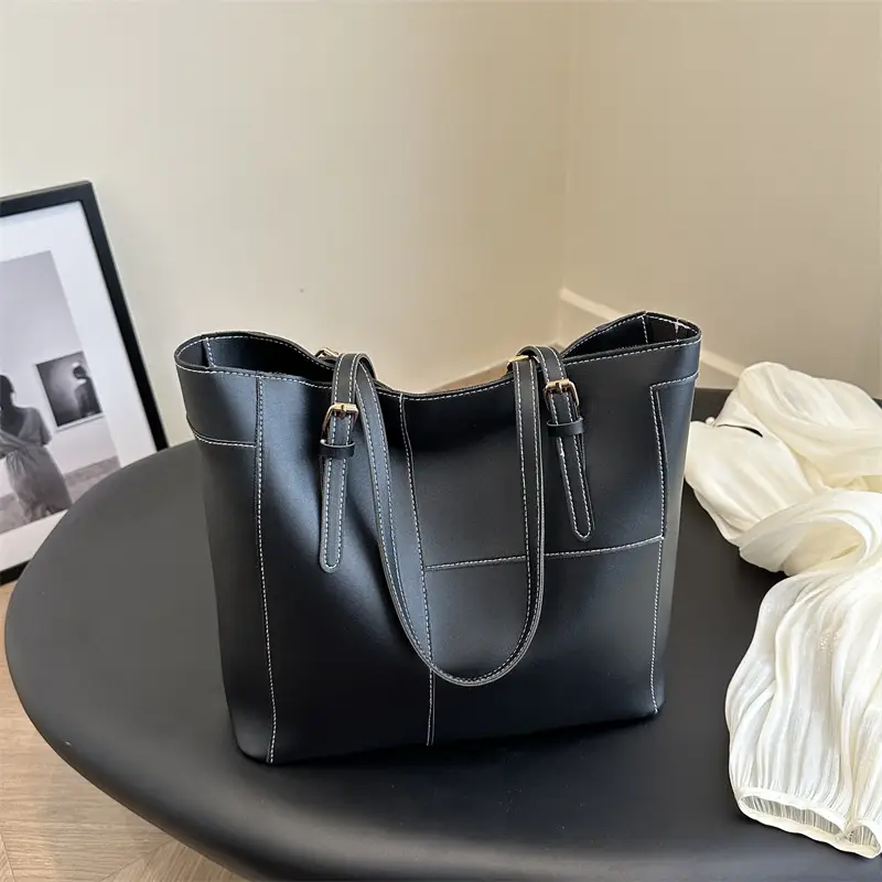 Women's Large Capacity Brown Leather Tote Bag - Image 8