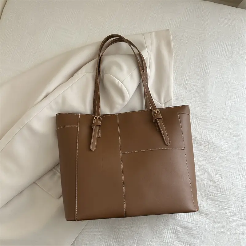 Women's Large Capacity Brown Leather Tote Bag - Image 3