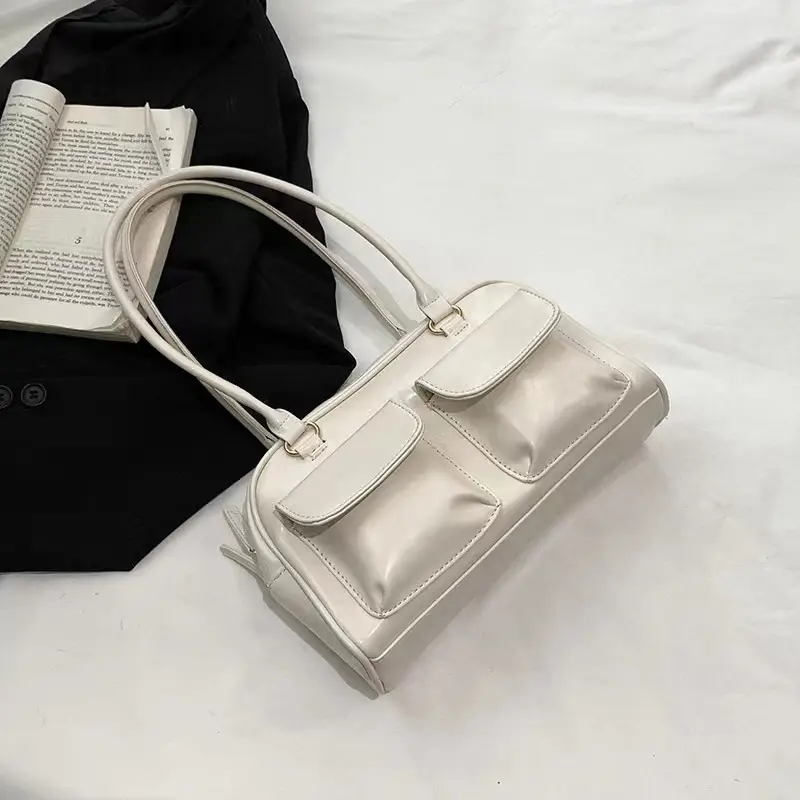 Women Retro Shoulder Bag Large Capacity Maroon - Image 8