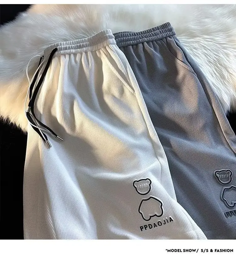 Men's White Cotton Shorts Loose Fit Summer Wear — feature 7