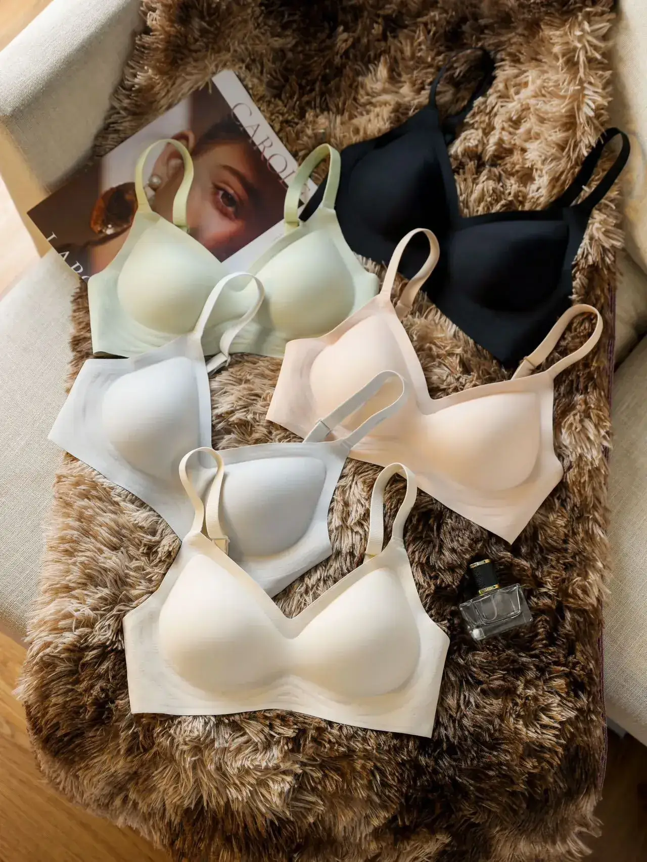 Traceless Invisible Bra Push-up Chest Pad — feature 1