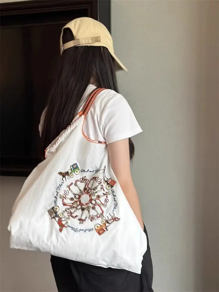 Japanese Embroidery Black Nylon Handbag Orange — feature 10