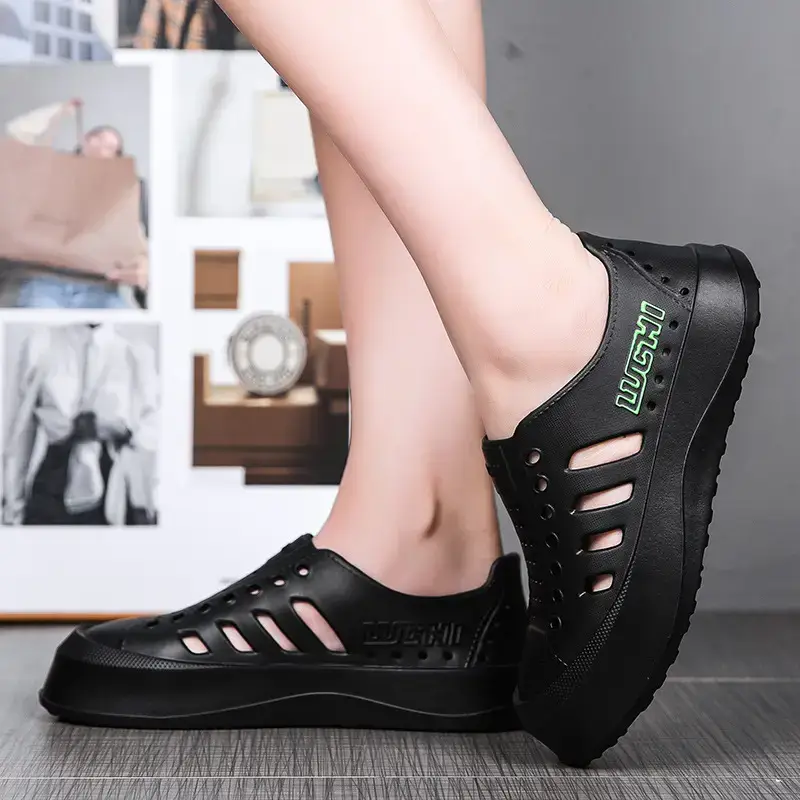 White Croc Sandals for Men Women Summer - Image 4