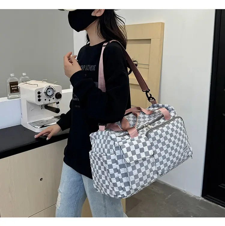 Women's Checkered Sports Bag Large Capacity Dry Wet Separation — feature 5