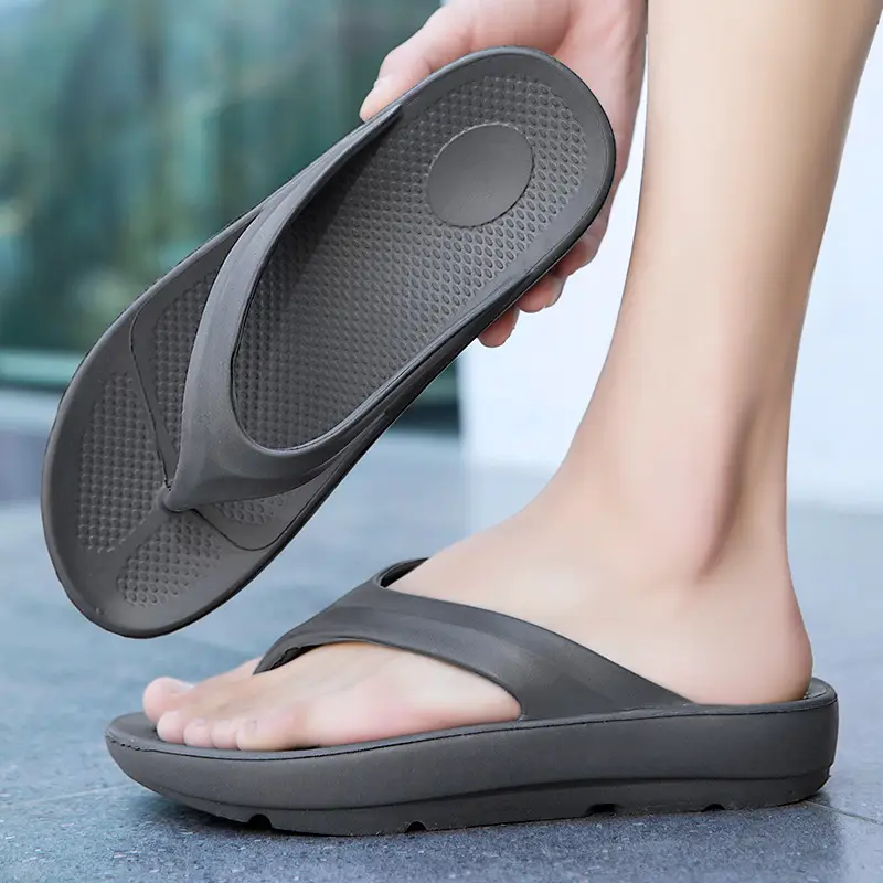 Cross-Border Parent-Child Couple Men's and Women's Large Size Flip-Flops Summer Outer Wear Casual Thick-Soled Beach Slippers Wholesale - Image 3