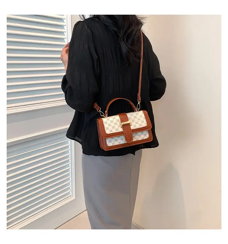 Retro Textured Square Bag for Women 2024 — feature 16