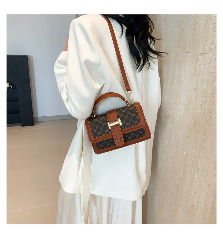 Retro Textured Square Bag for Women 2024 — feature 18