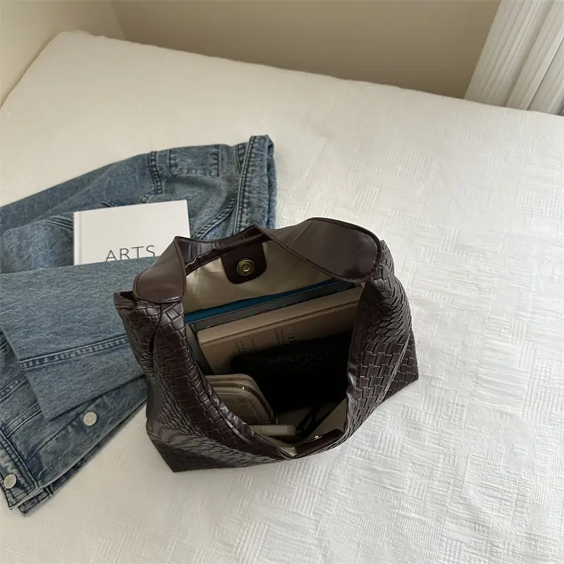 Retro Stylish Shoulder Bag Women 2024 New - Image 8