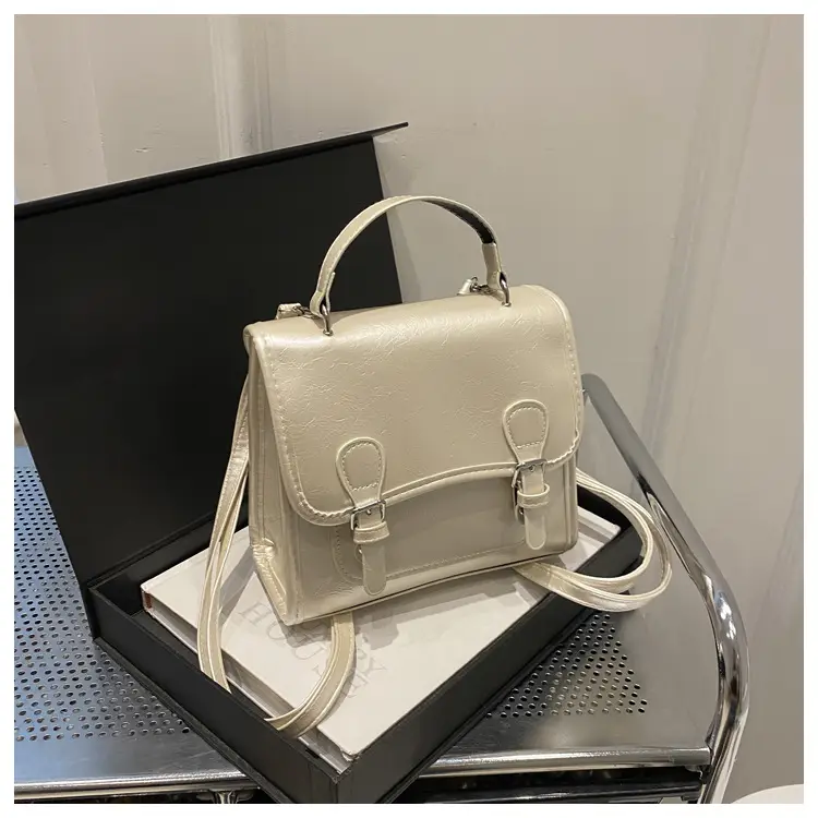 Silver Shoulder Bag for Women 2024 College Style — feature 33