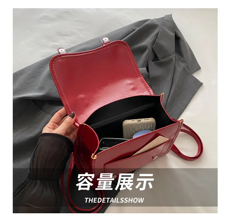 Silver Shoulder Bag for Women 2024 College Style — feature 7