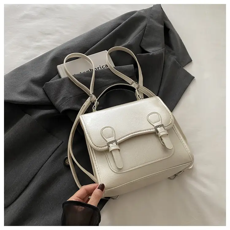 Silver Shoulder Bag for Women 2024 College Style — feature 9