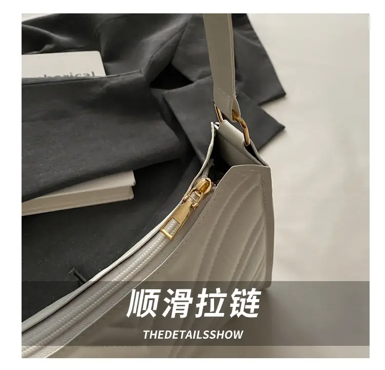 2024 Rhombus Bag for Women Black Chain Shoulder — feature 4