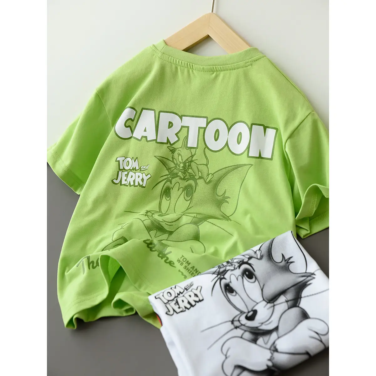 Tom and Jerry Cartoon T-Shirt Green Boys Girls Large - Image 4