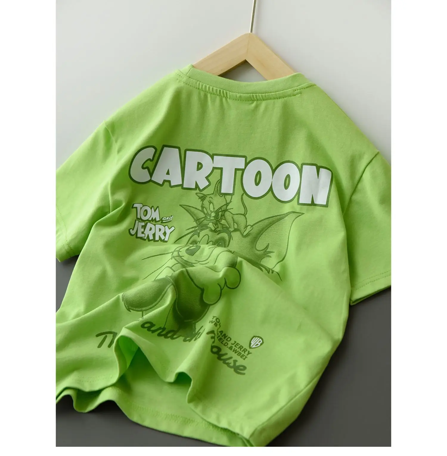 Tom and Jerry Cartoon T-Shirt Green Boys Girls Large — feature 14