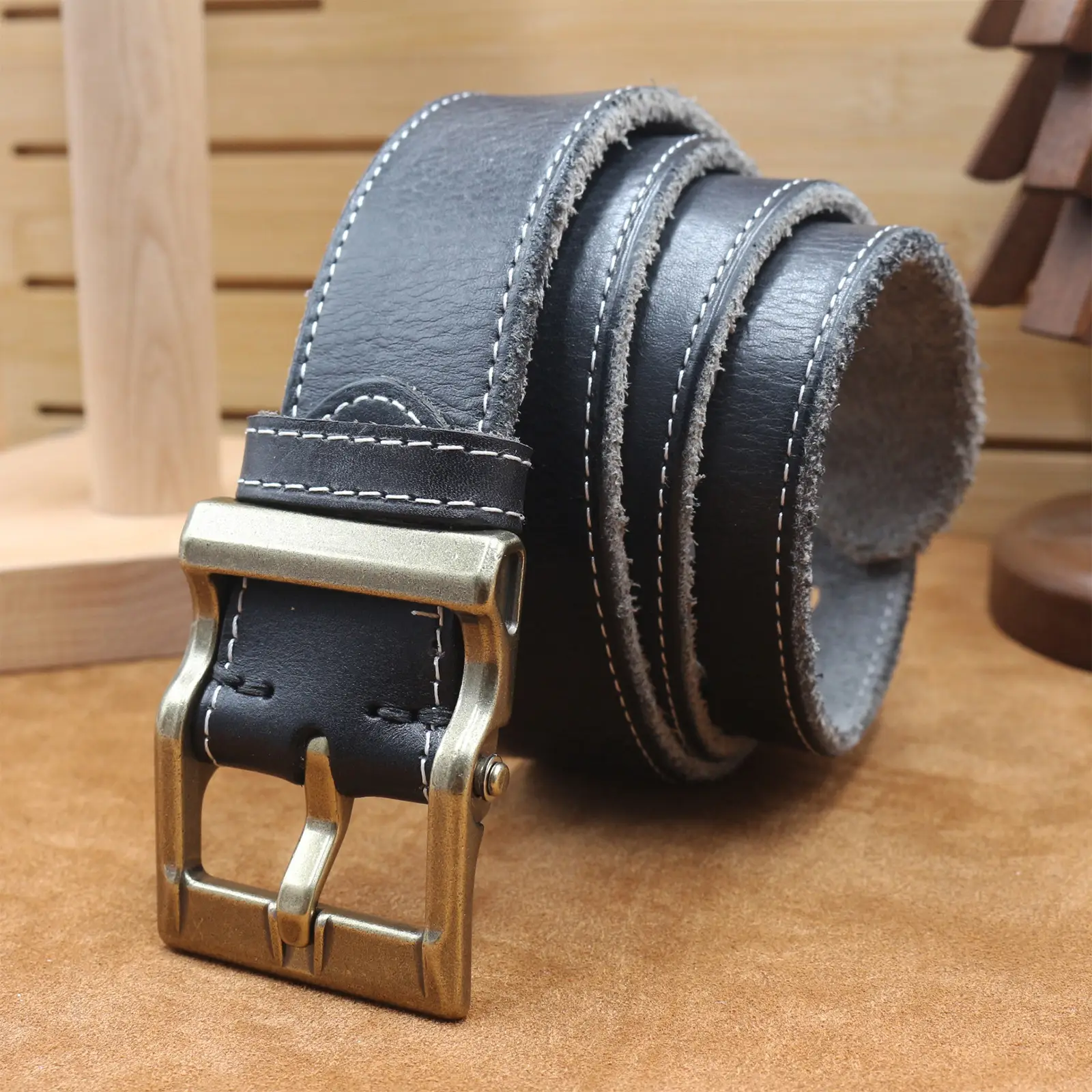 Vintage Brown Leather Belt with Silver Buckle for Men — feature 23