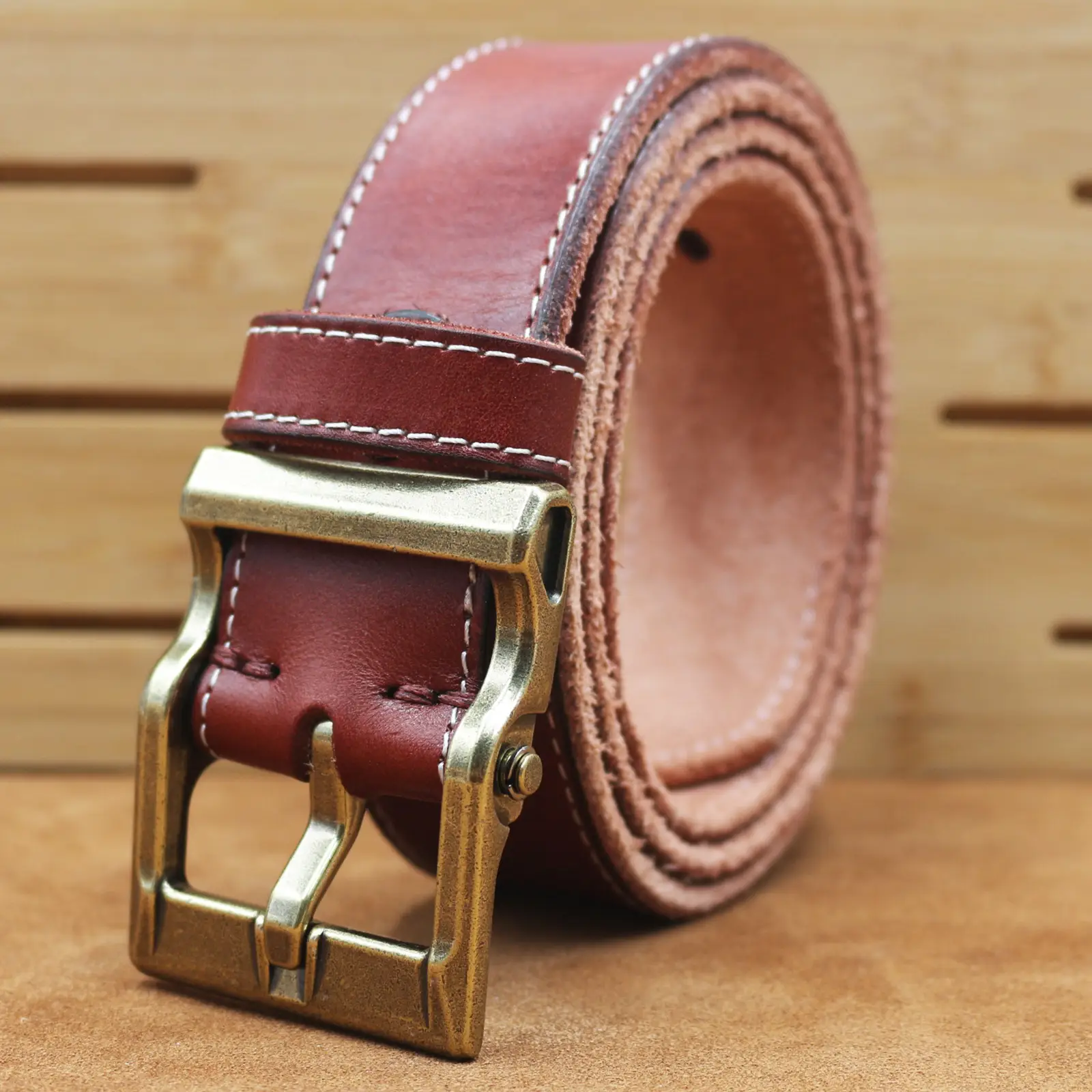 Vintage Brown Leather Belt with Silver Buckle for Men — feature 4