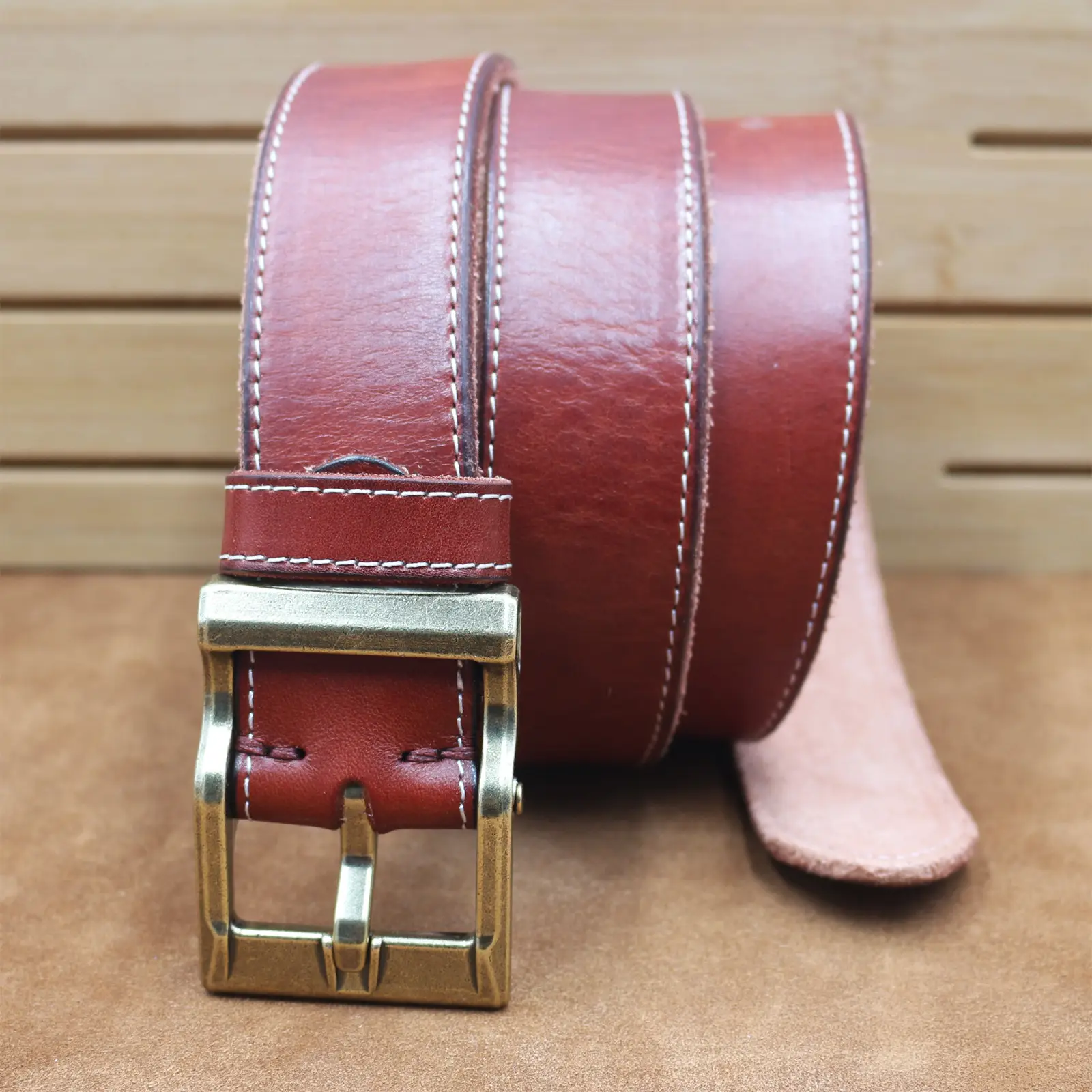 Vintage Brown Leather Belt with Silver Buckle for Men — feature 6