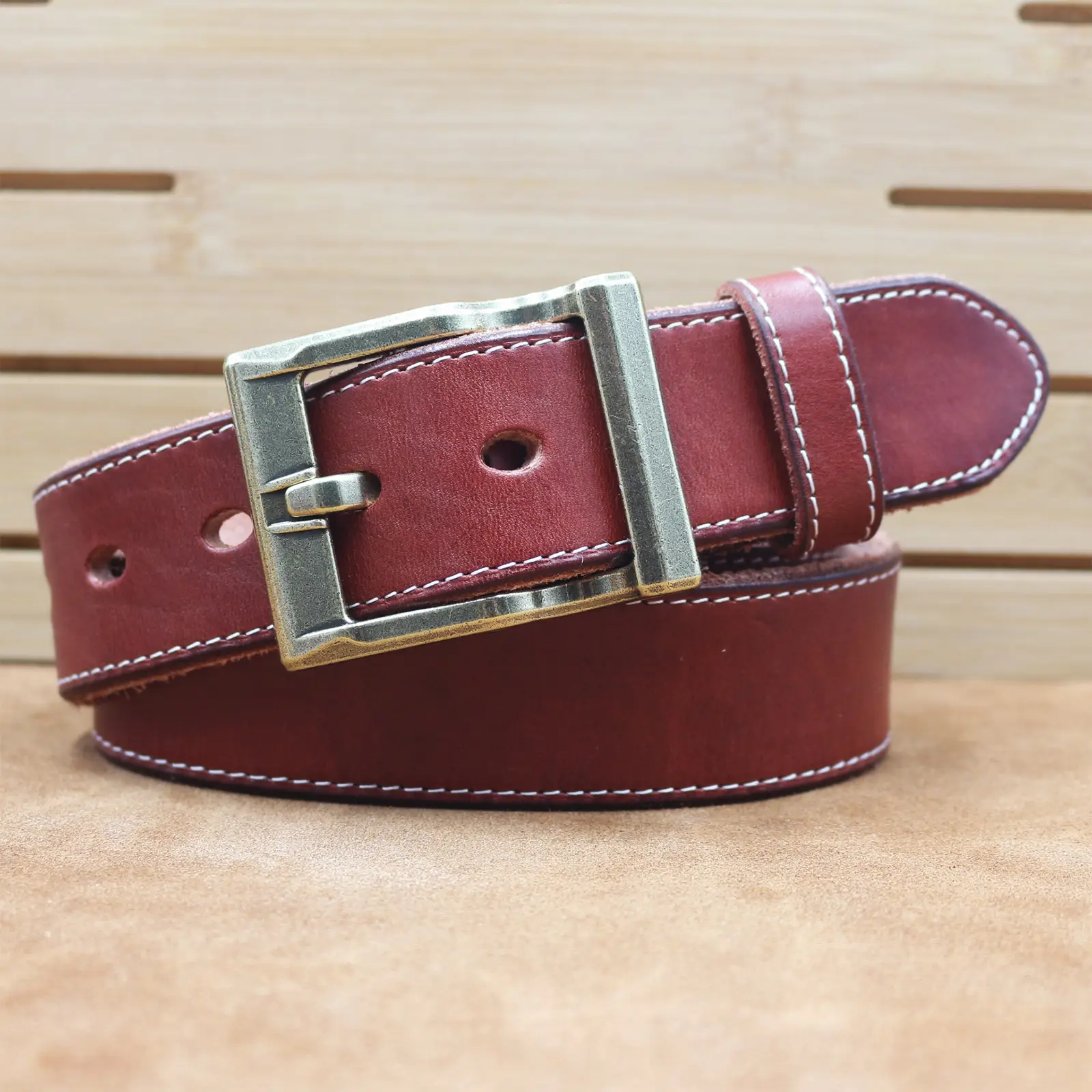 Vintage Brown Leather Belt with Silver Buckle for Men — feature 7