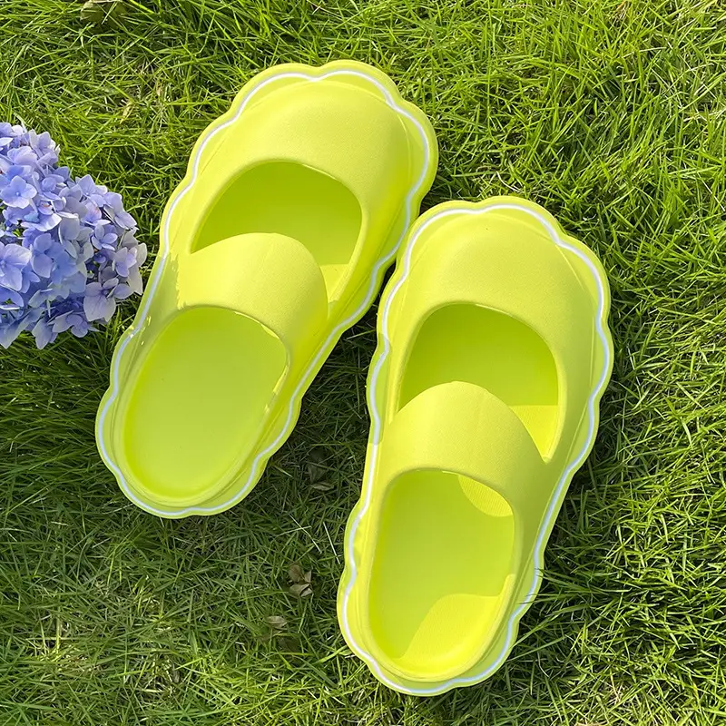 Women's Lavender EVA Slip-On Sandals Summer 2024 - Image 4