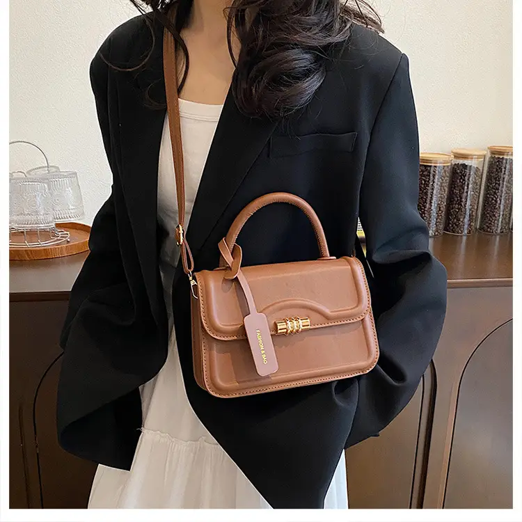 Women's Black Square Shoulder Crossbody Bag 2024 — feature 14