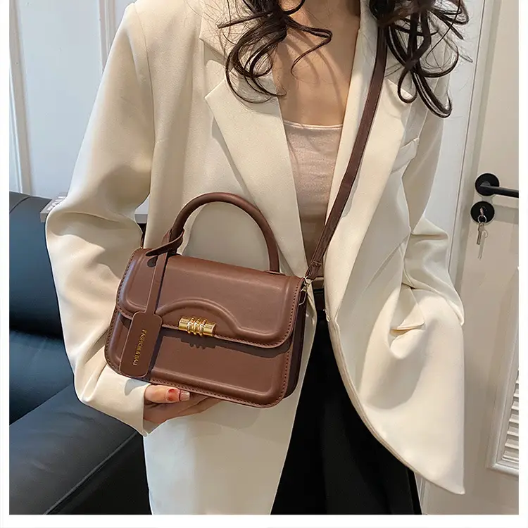 Women's Black Square Shoulder Crossbody Bag 2024 — feature 17