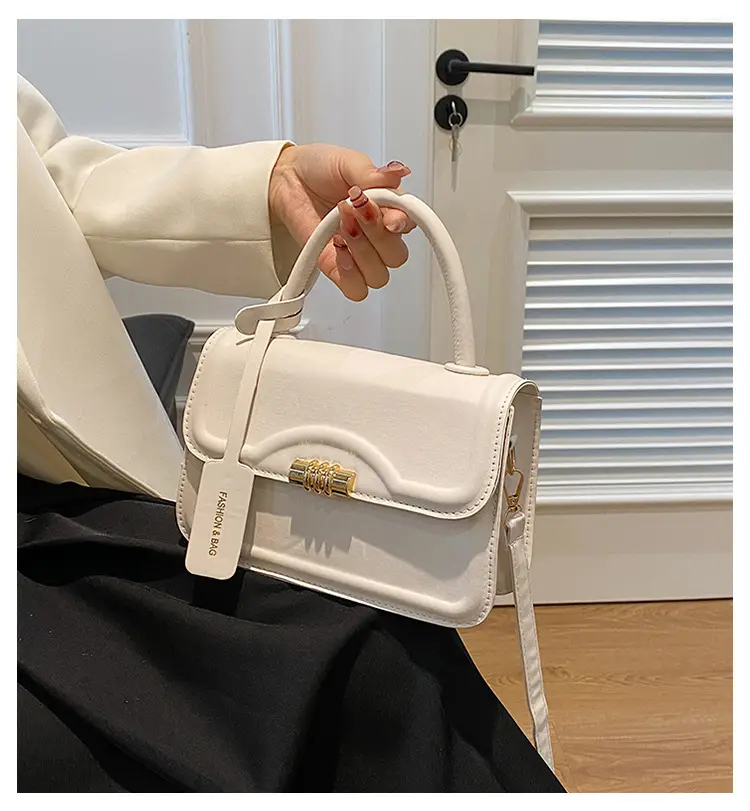 Women's Black Square Shoulder Crossbody Bag 2024 — feature 2