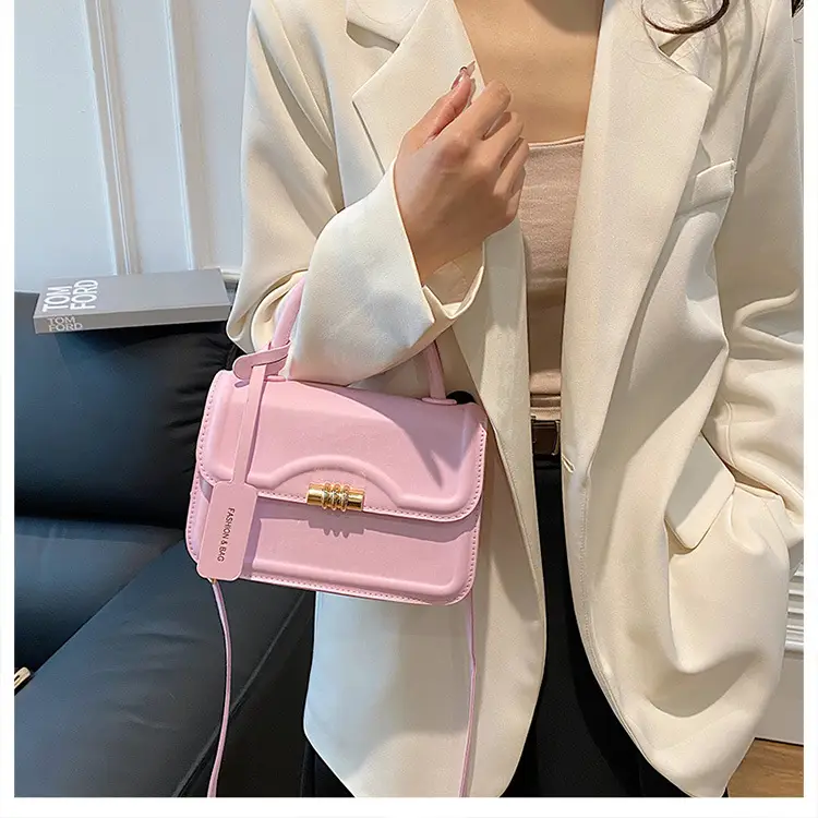 Women's Black Square Shoulder Crossbody Bag 2024 — feature 21