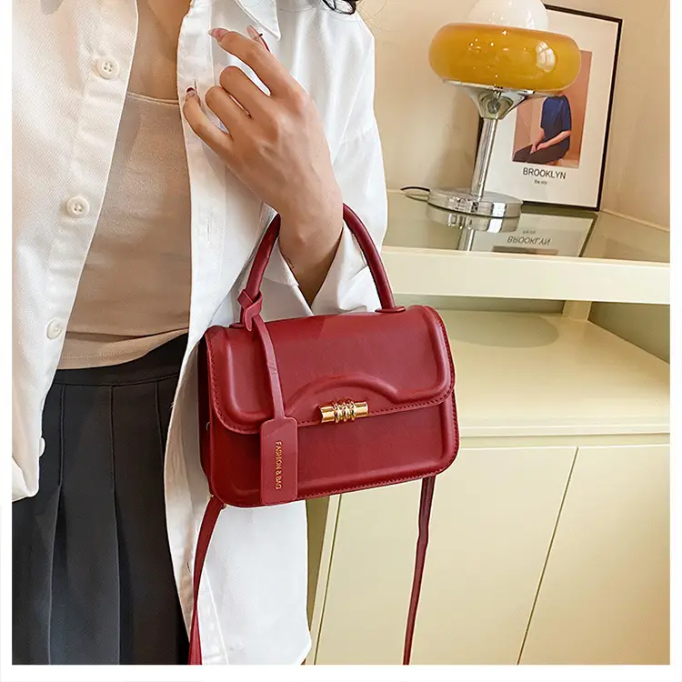 Women's Black Square Shoulder Crossbody Bag 2024 — feature 27