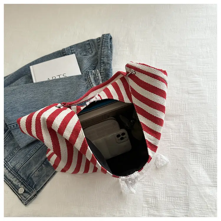 Striped Silk Scarf Large Capacity Shoulder Bag — feature 11