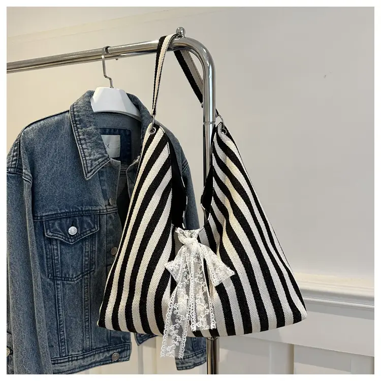 Striped Silk Scarf Large Capacity Shoulder Bag — feature 24