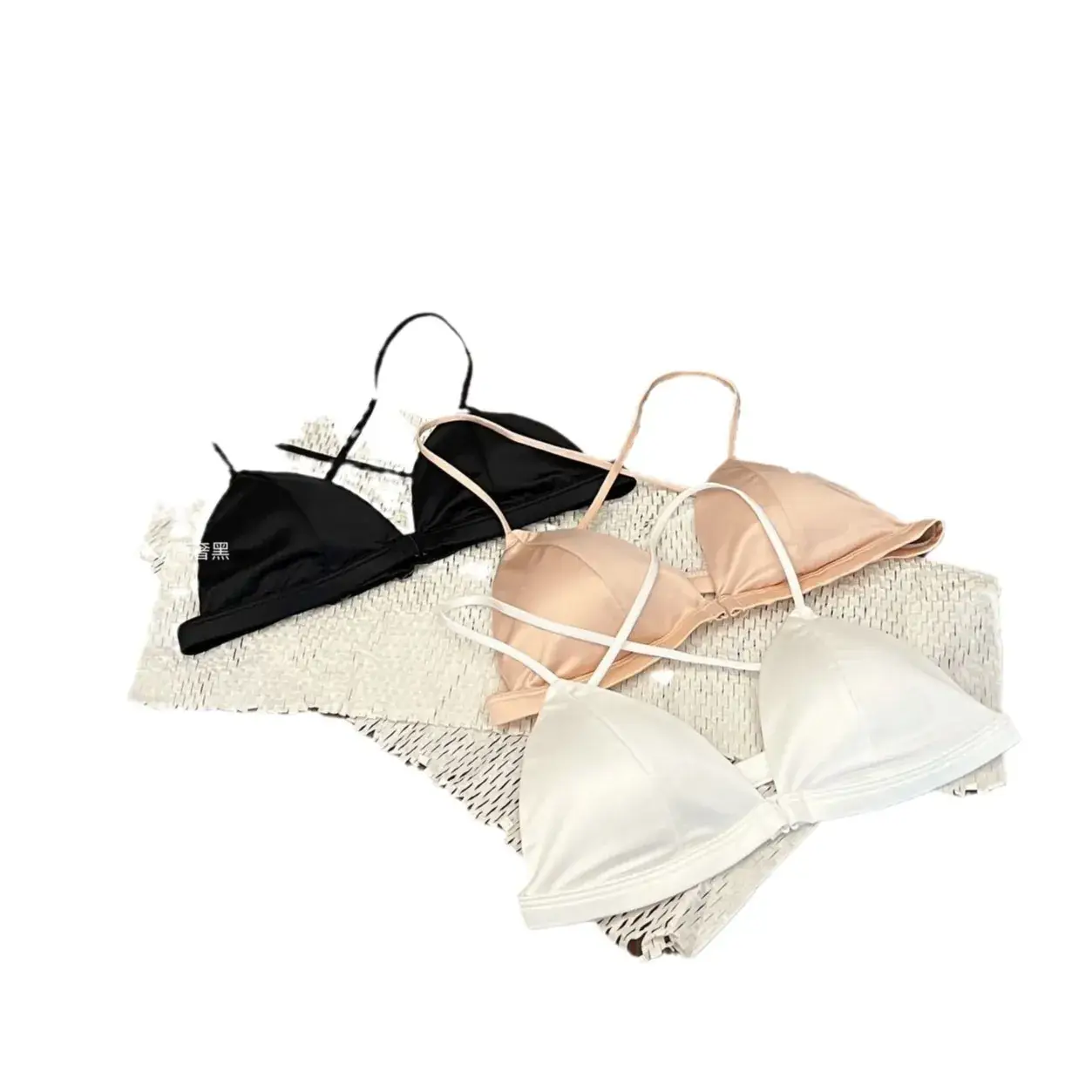 Ultra-Thin Seamless Bra with Steel Ring Back & Shoulder Strap - Image 9